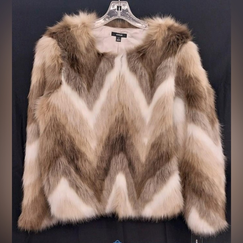 NWT Alfani Gilded Chevron Jacket Women's Sz L Brown & White Faux Fur